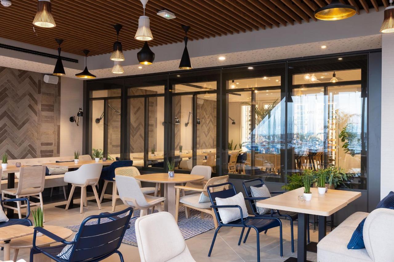Hilton Garden Inn Le Havre Centre Exterior photo